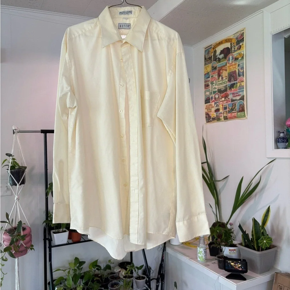 Ketch Dress Shirt Mens 17 34/35 Yellow Long Sleeve Button Down Professional